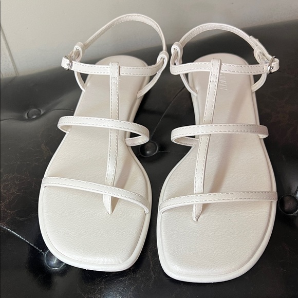 Old Navy Shoes - NWOT Sandals